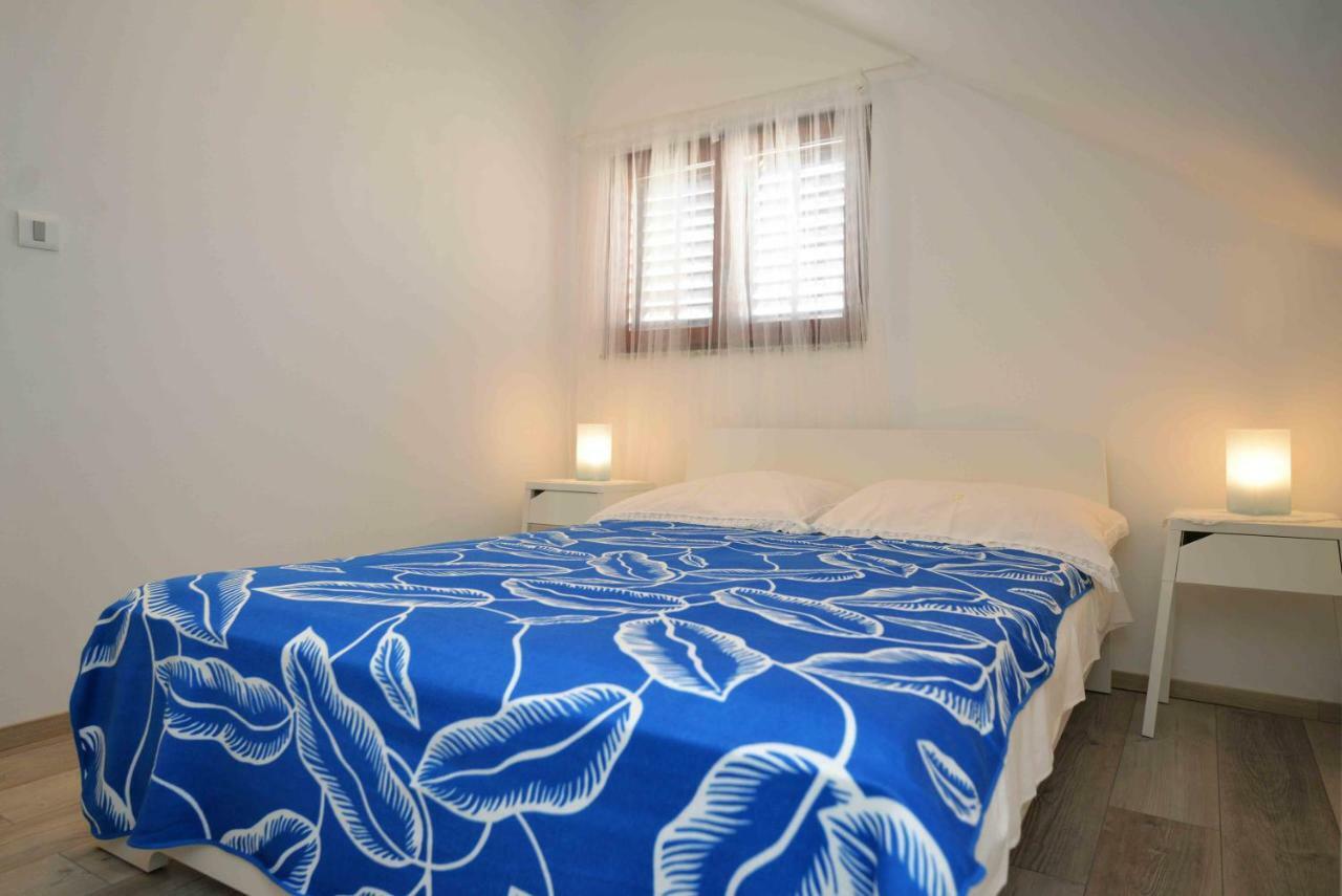 בטינה Apartmani Mikin מראה חיצוני תמונה